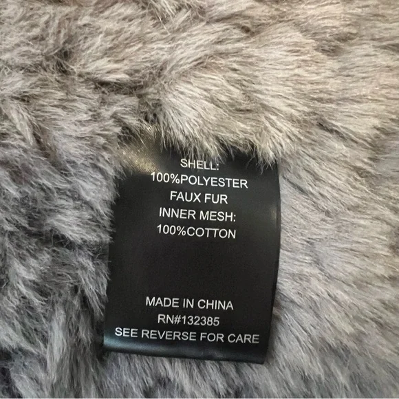 Love Token Gray Teddy Faux Fur Vest - Picture 6 of 6